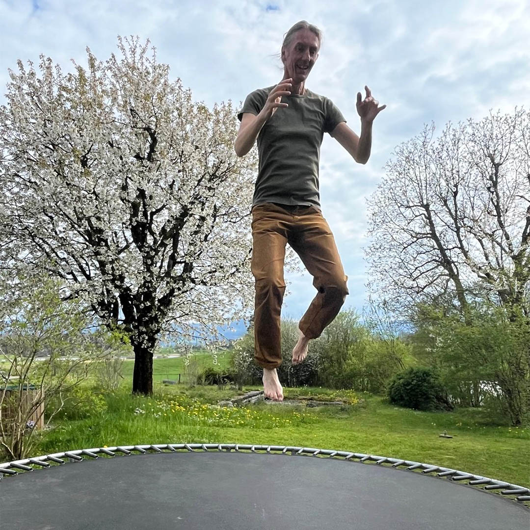 Lützelhuus Christoph auf dem Trampolin 14-04-2025